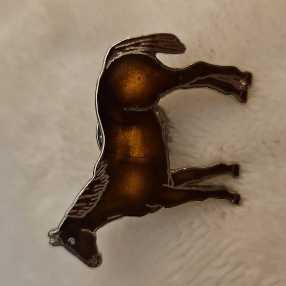 Vintage Metal Horse and Artisan Pewter Vermont Cow Lapel Hat Pins - Picture 2 of 8